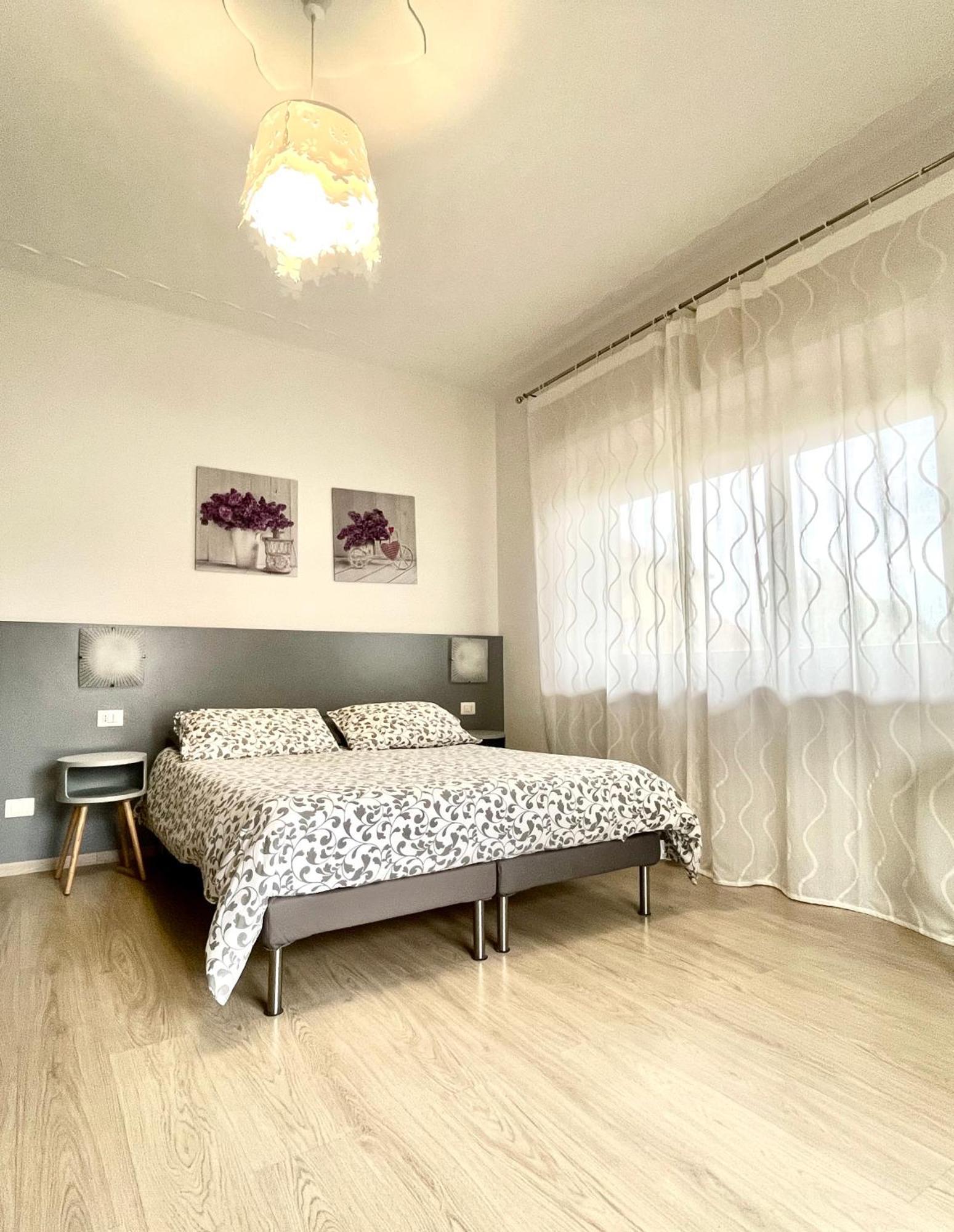 Bella Vita Guesthouse Arona Extérieur photo